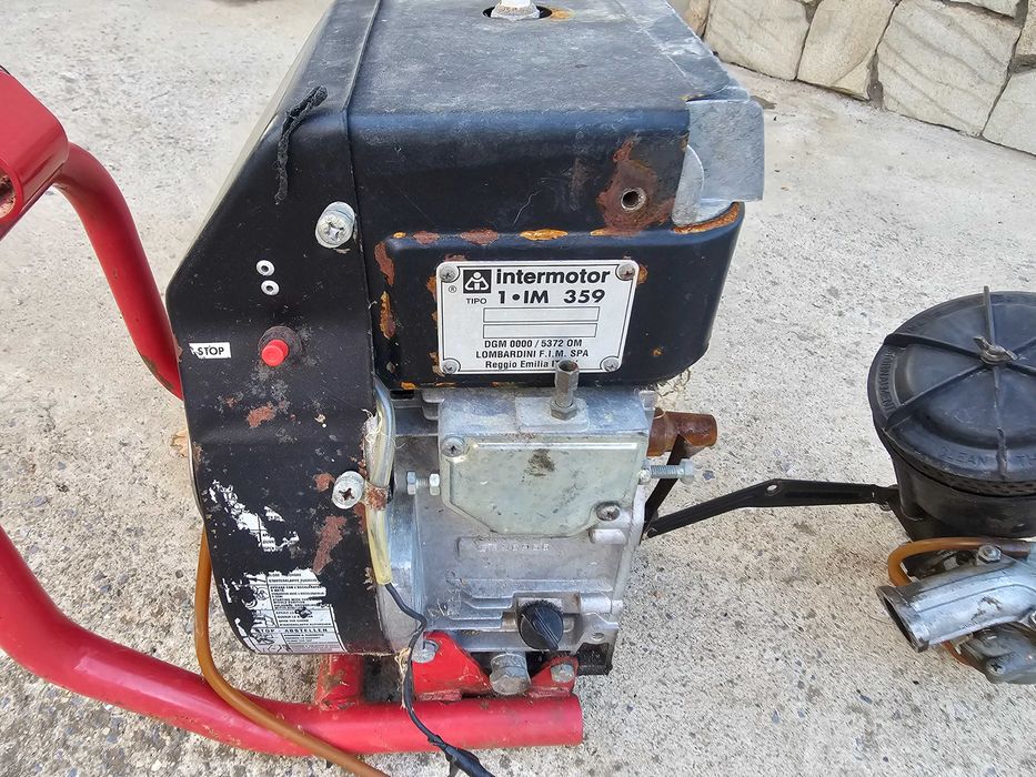 Двигател за Косачка INTERMOTOR 359 на Части.