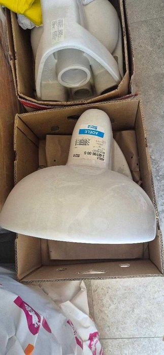 Тоалетна чиния  Roca за структура