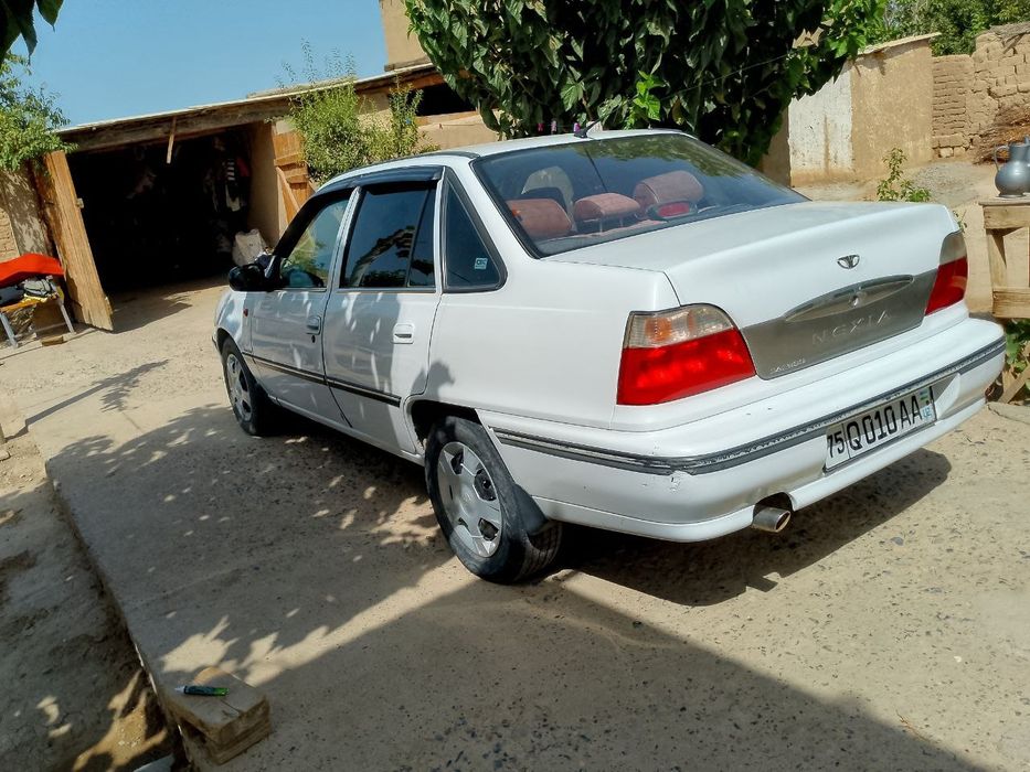 Нексии 1  тез сотаман  таер машина