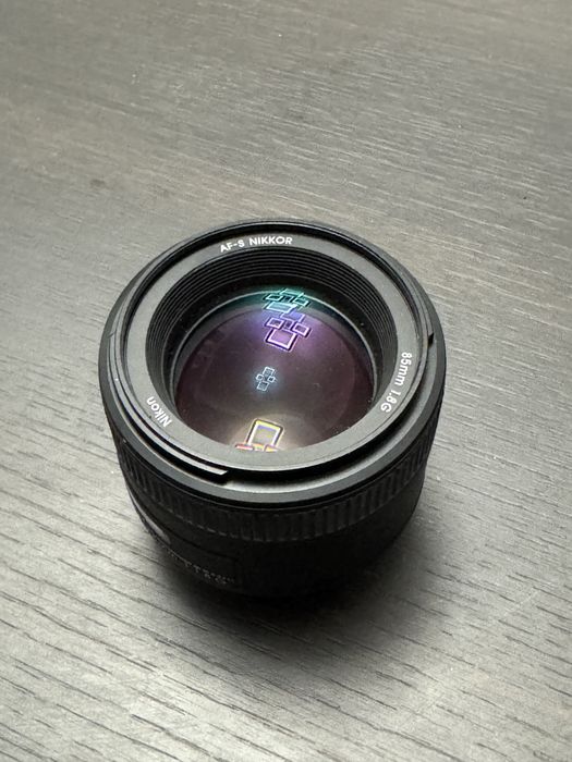 Obiectiv Nikon 85mm f/1.8G AF-S NIKKOR