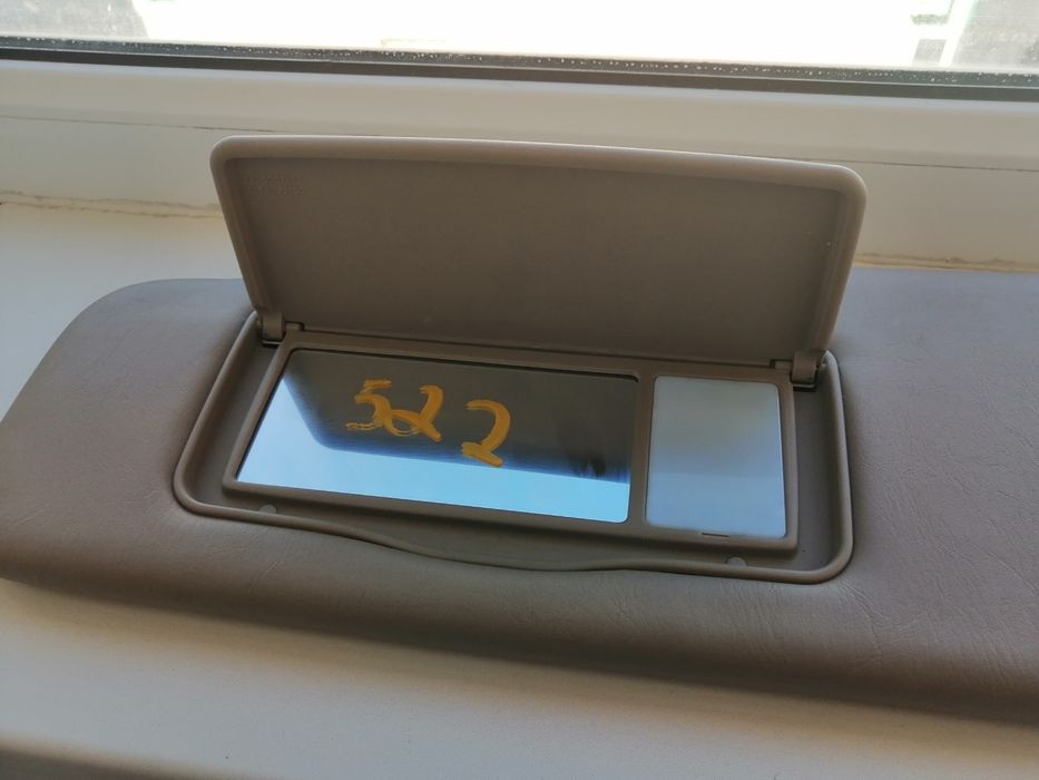 Козырек Toyota Land Cruiser 100