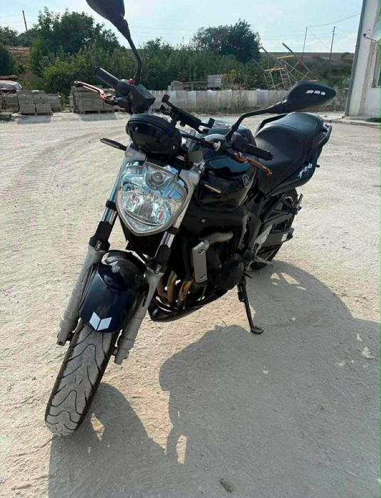 YAMAHA FZ6 2005 година