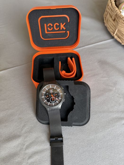 Часовник глок юбилеен чисто нов