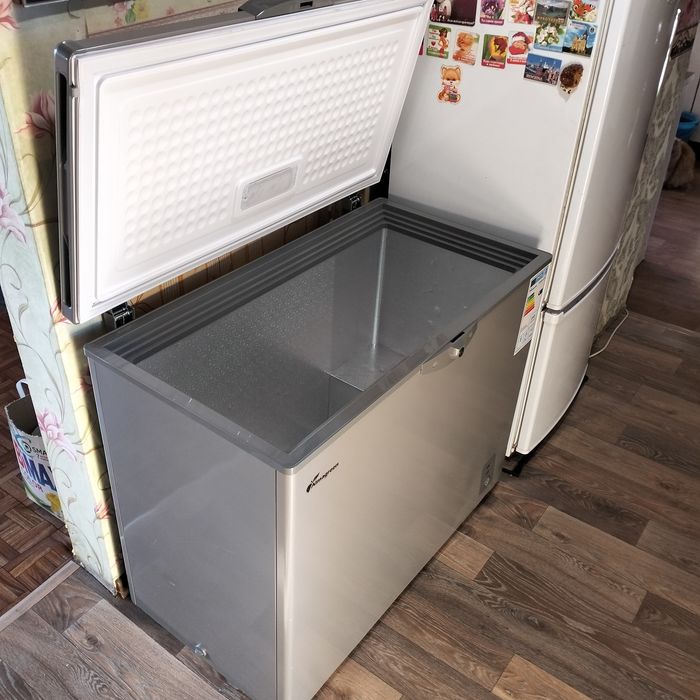 Морозильник Almagreen. V=275л.