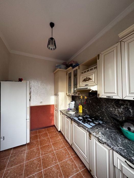 Продаётся дом и времянка