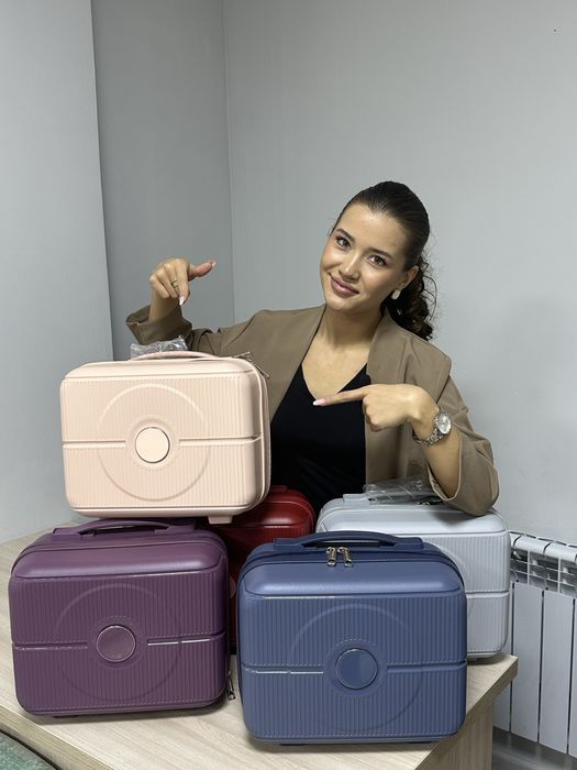 Бьюти Кейс для чемодана