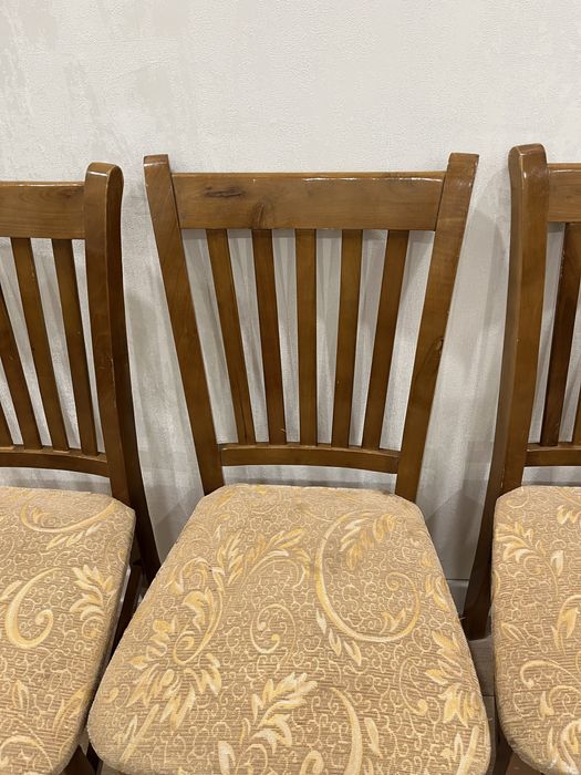 Стулья из чистого дерево