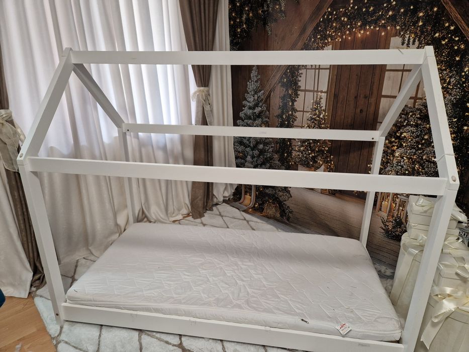 Детско легло монтесори