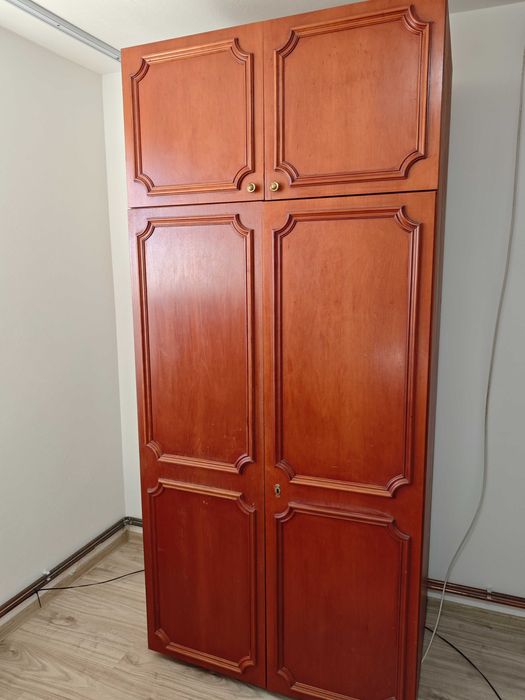 Șifonier, dulap și pat