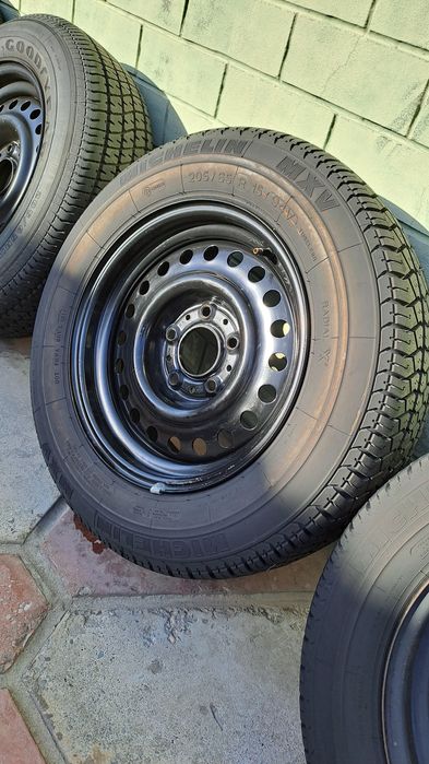 Запаски на бмв р15 привозные