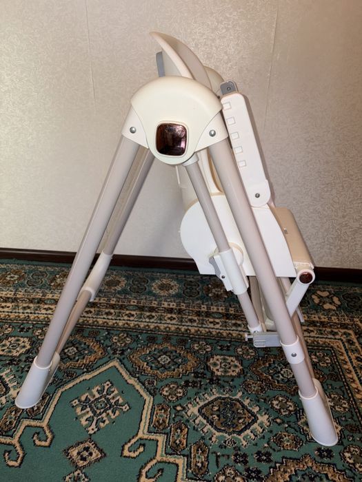 Продам стульчик для кормления