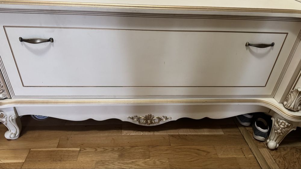 Продам шкаф в прихожую