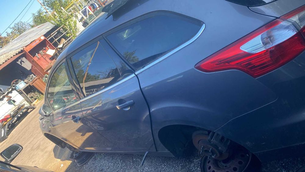 Dezmembrez Ford Focus 3 1.6 B an 2014