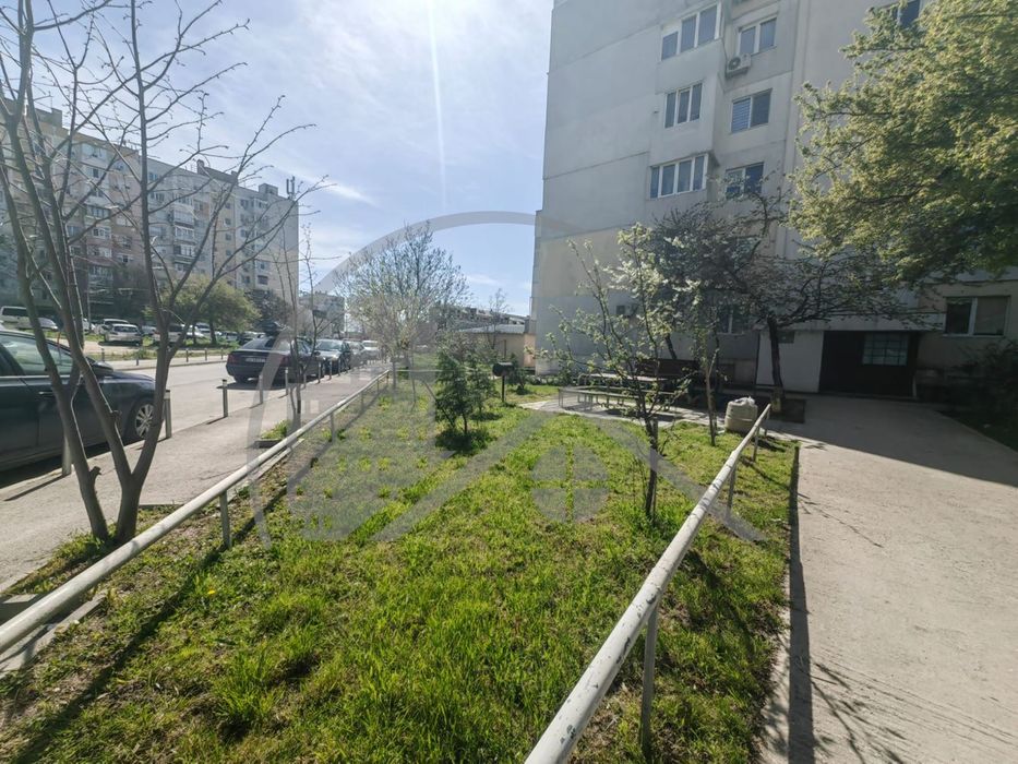Продава се Четиристаен апартамент в Варна, Кайсиева градина - 86 кв.м за 860 €/кв.м - Снимка #1