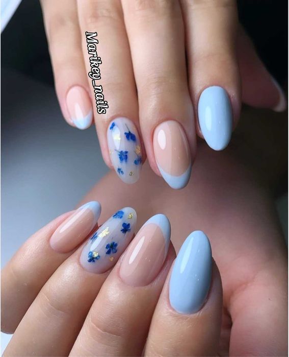 Мастер по маникюру