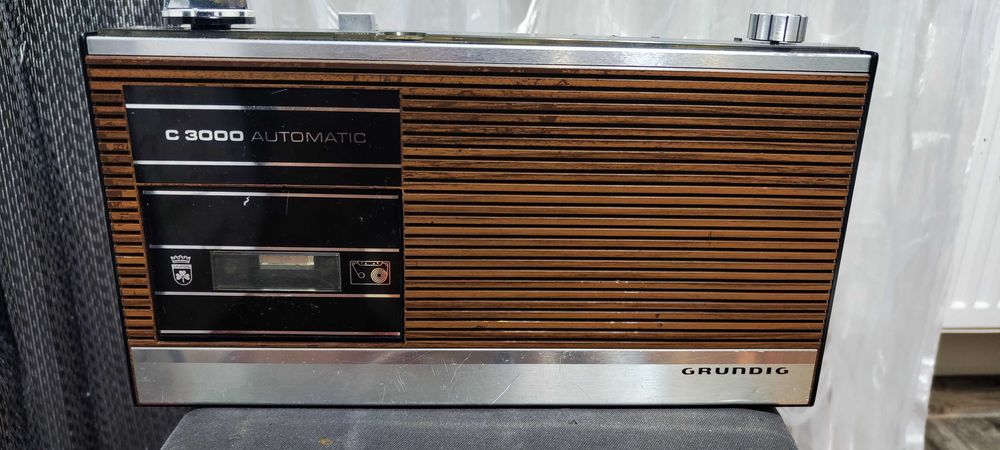 Radio/Casetofon portabil cu probleme Grundig C 3000 Automatic