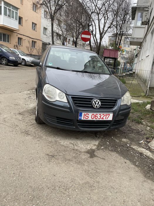 Volkswagen Polo benzina 1.2 an 2007 manual adus recent din Germania