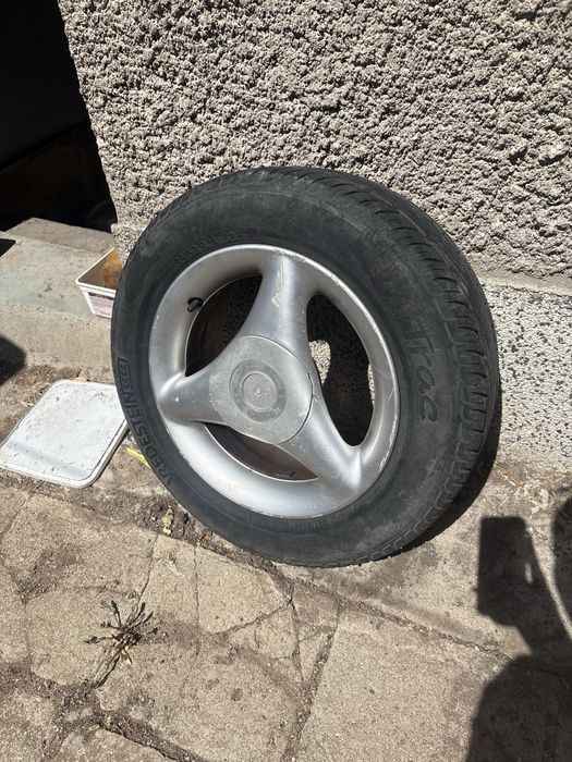 4 бр. алуминиеви джанти 14 цола с гуми Vredestein – VW Passat