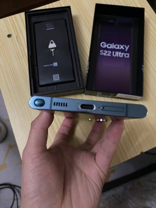 Samsung S22 Ultra 512гб