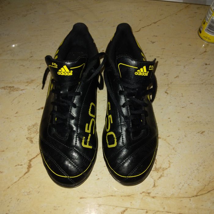Ghete fotbal adidas f50 marimea 38 2/3