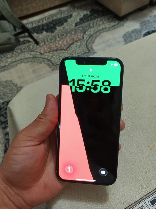 Apple Iphone 12 blue