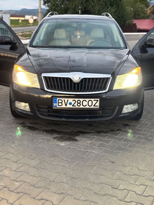 SKODA Octavia 2009 — imagine 1