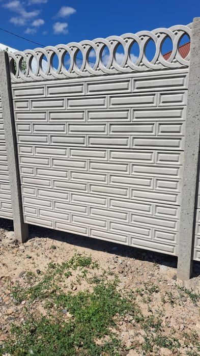 Глянцевый еврозабор ворота