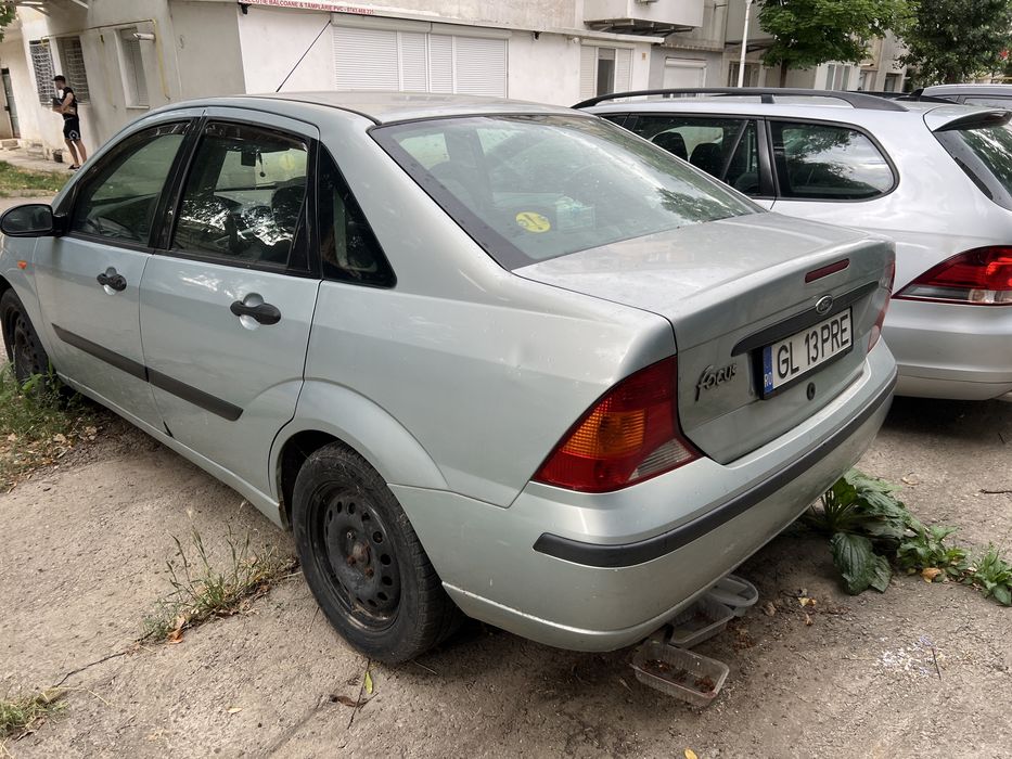 FORD Focus 2004 — imagine 3