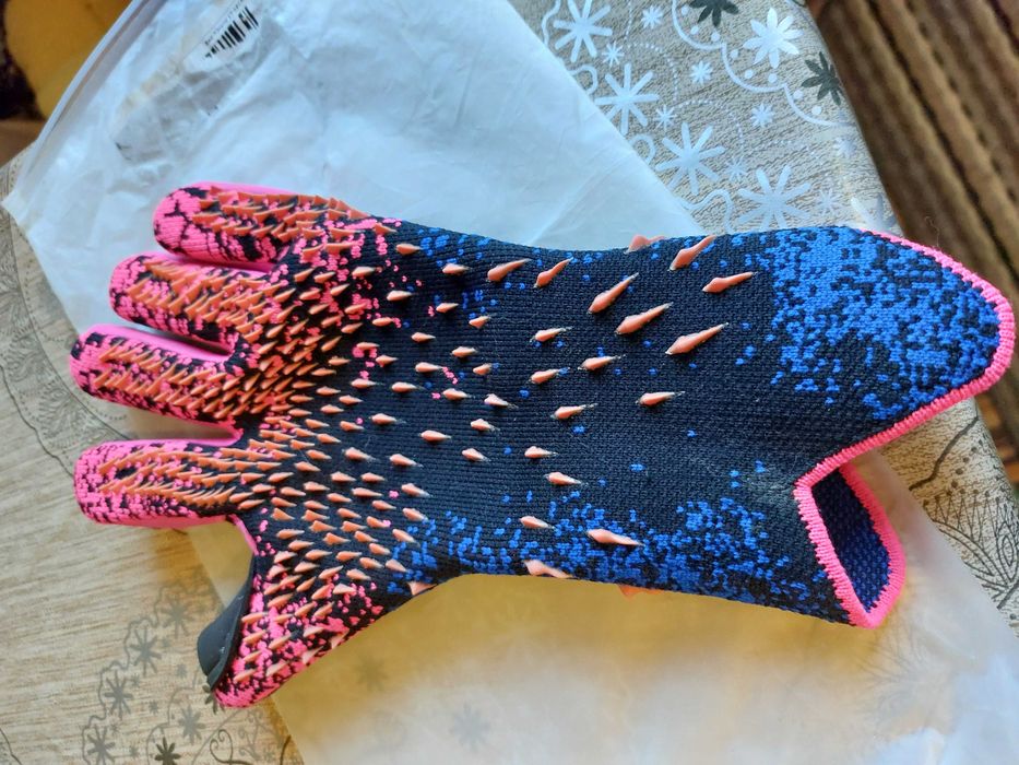 Вратарски ръкавици