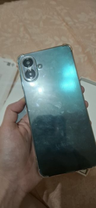 Продам смартфон Samsung Galaxy A07