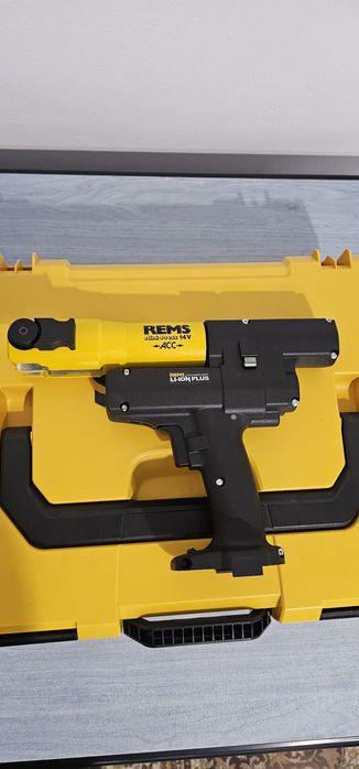 Presă Sertizat Rems Mini 14.4 v
