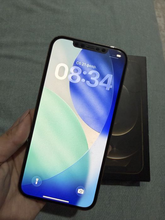 Продам Айфон 12 про макс