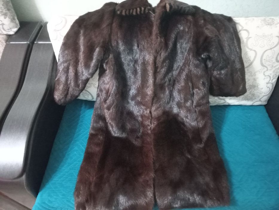 Продам норковую шубу