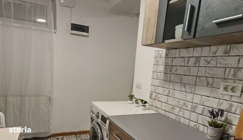 Apartament renovat recent Livada Postei - Fagetului