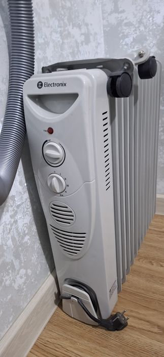 Масляный обогреватель Electronix 12 радиаторный