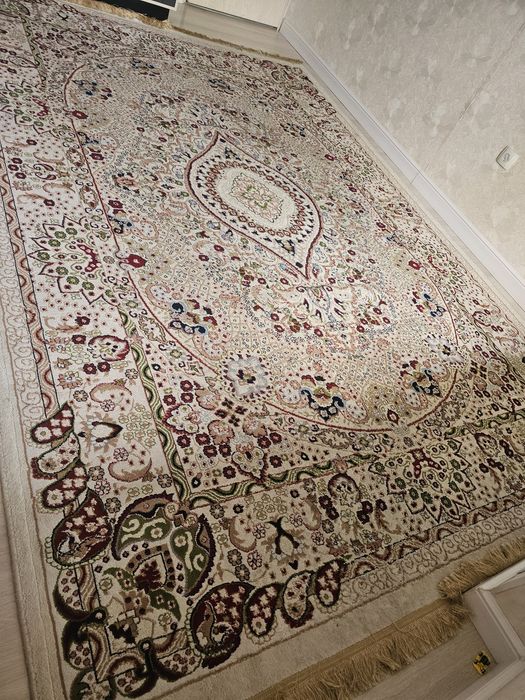 Ковер 2.35×3.50см кілем, төсек ковры палас
