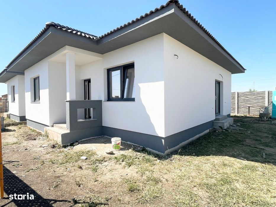 Duplex 3 camere - separat prin baie - Mosnita Noua