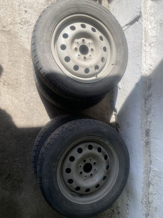 Продам шины с дисками