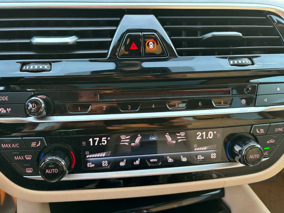 BMW 530e , Plug in Hybrid ,usor avariat  ,Pret FIX!