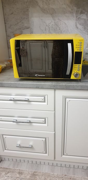 Микроволновая печь."Саndy"