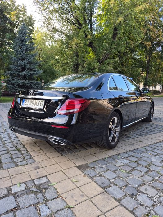 Mercedes Benz E 220 D