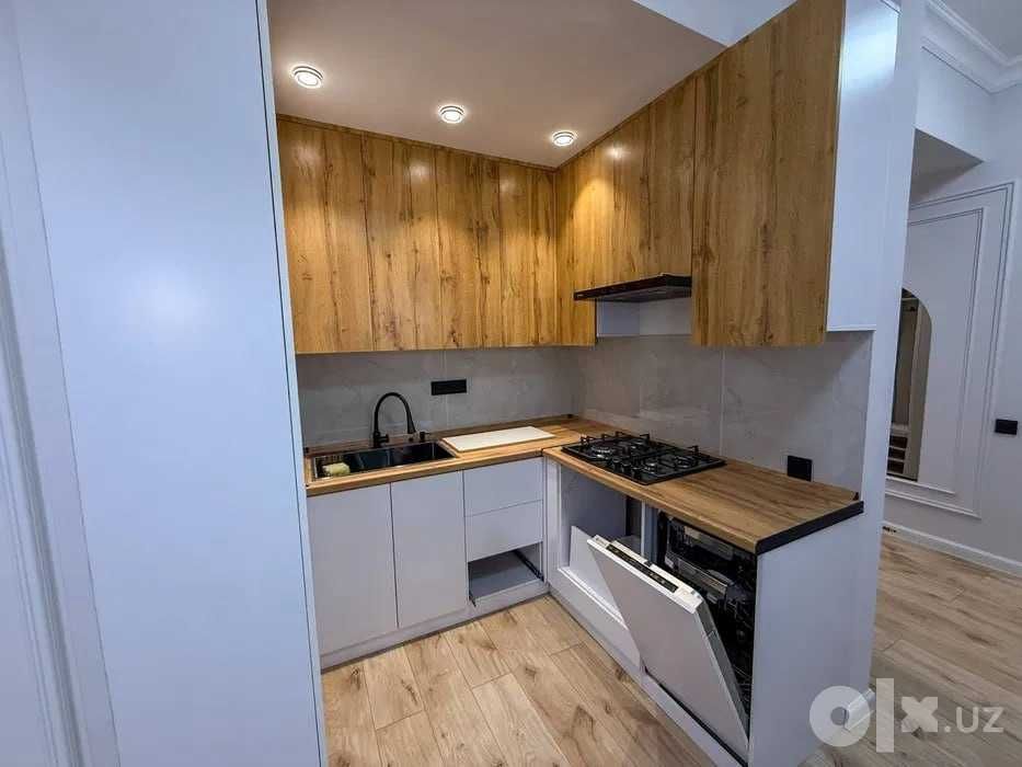 NUKUS AVENUE между Глинкой и Нукусской — 63,20 м²`