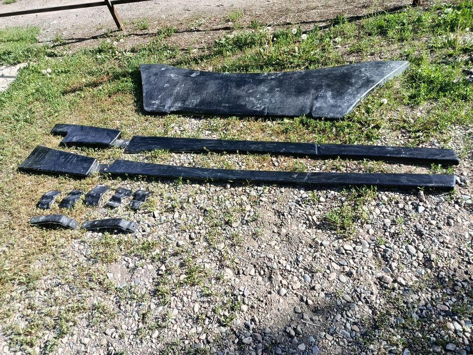 Volvo evro 6    Боковые сполера кабины.