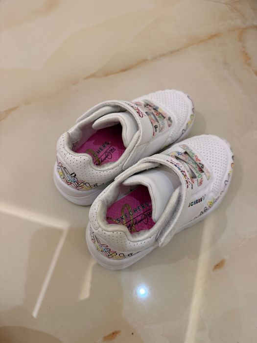 Детски обувки skechers