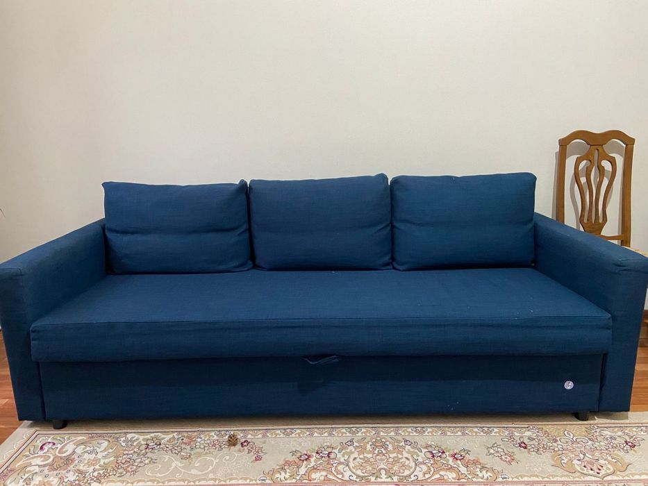 Продам диван Икеа