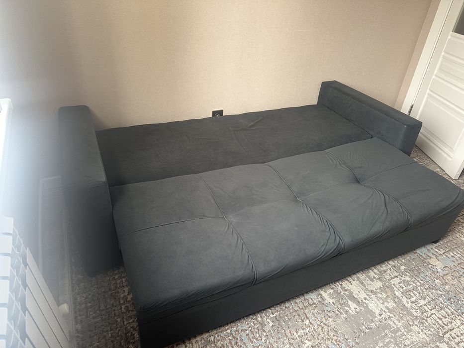 Продам срочно диван