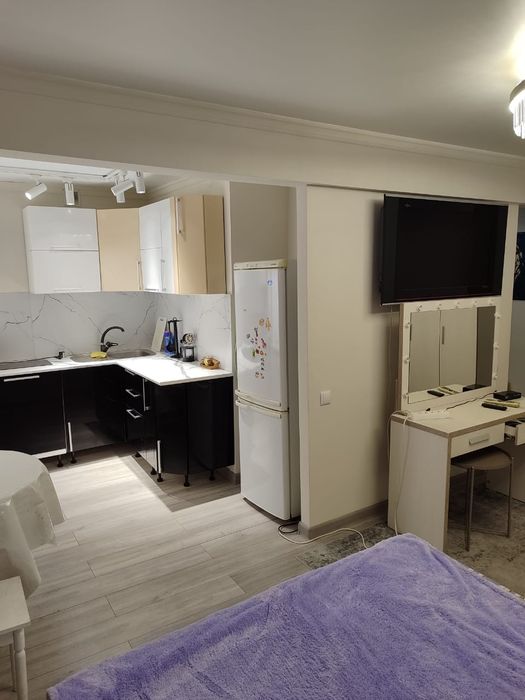 Продаётся 1 - комнатная.