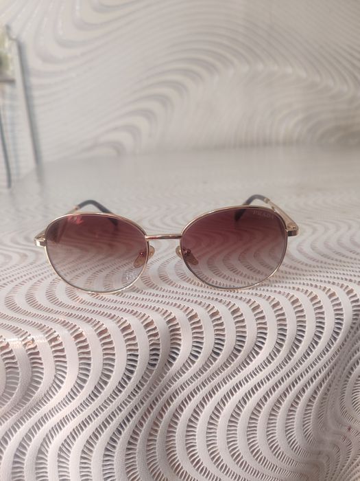 Продам очки фирменные