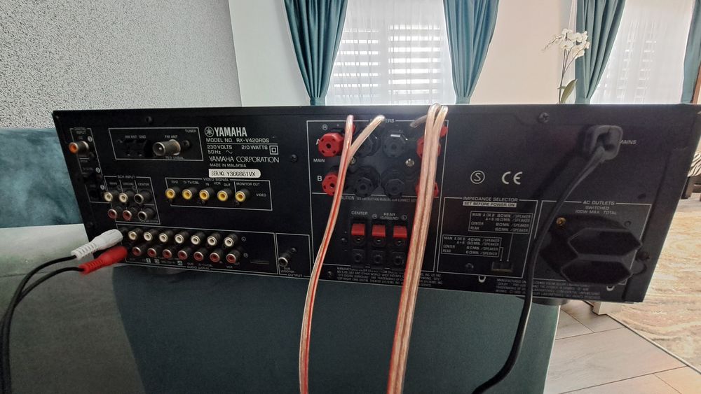Vand receiver stereo Yamaha RX-V420RDS