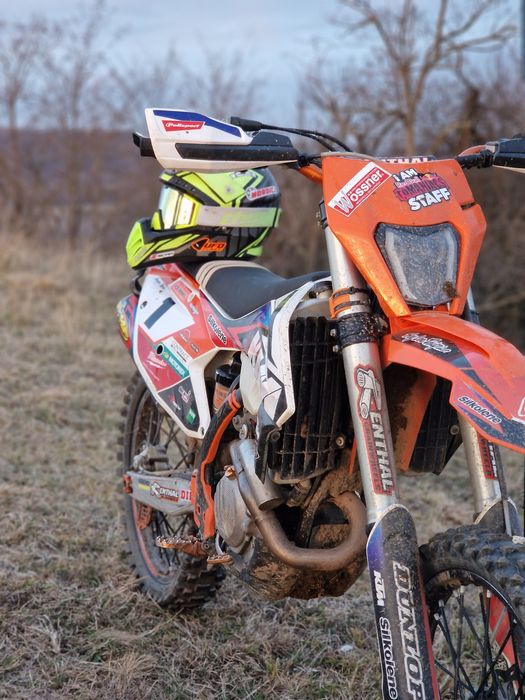 Vând KTM SE350F.
